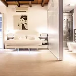 Urban Design Отель Триест