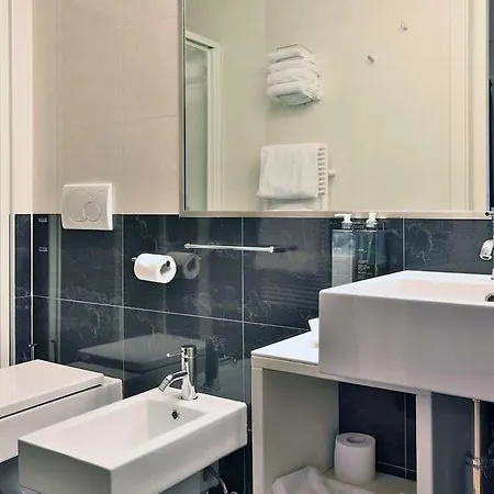 Hotell Urban Design 4*