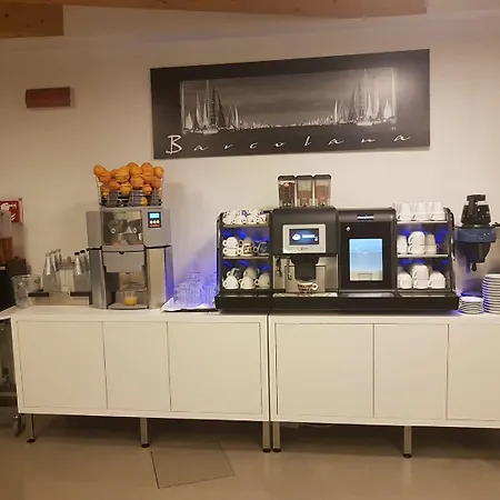 Hotel Urban Design 4*