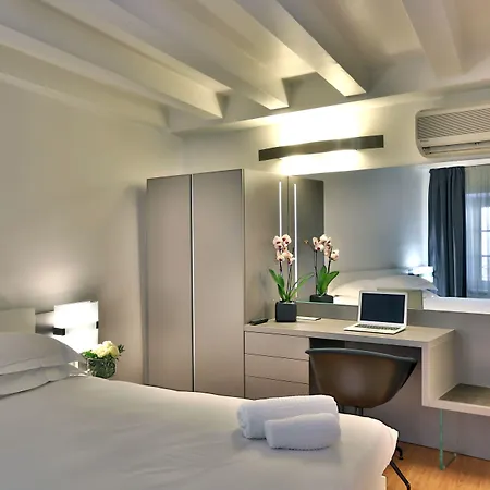 Otel Urban Design