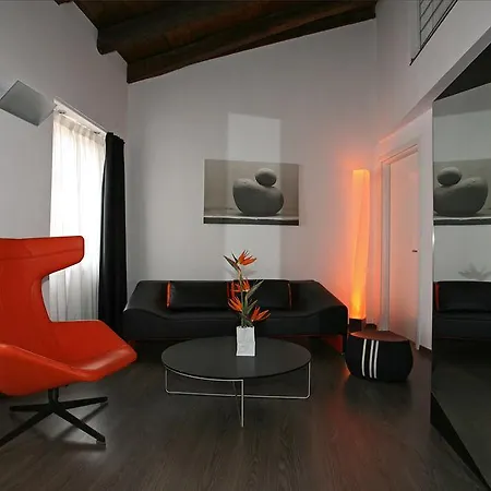 Urban Design Hotel