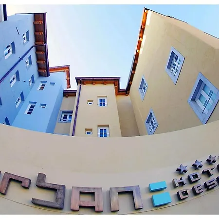 Hotel Urban Design Terst