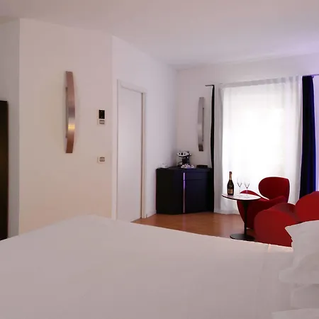 Urban Design Hotel