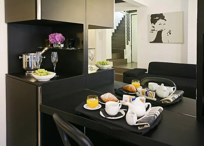 アーバン デザイン ホテル 4*