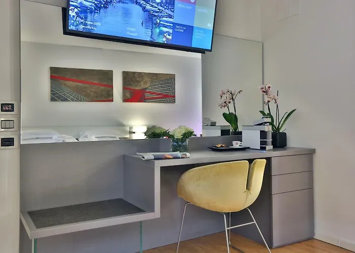 Otel Urban Design 4*